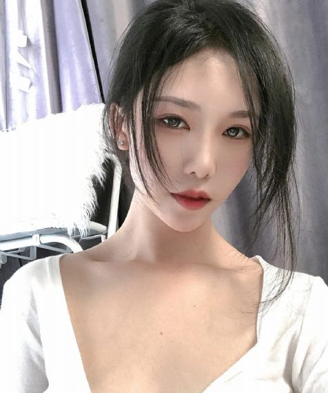 高清欧美两人头像_高清动漫在线观看