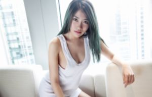 国产曦曦女装洛丽塔_1080免费在线观看